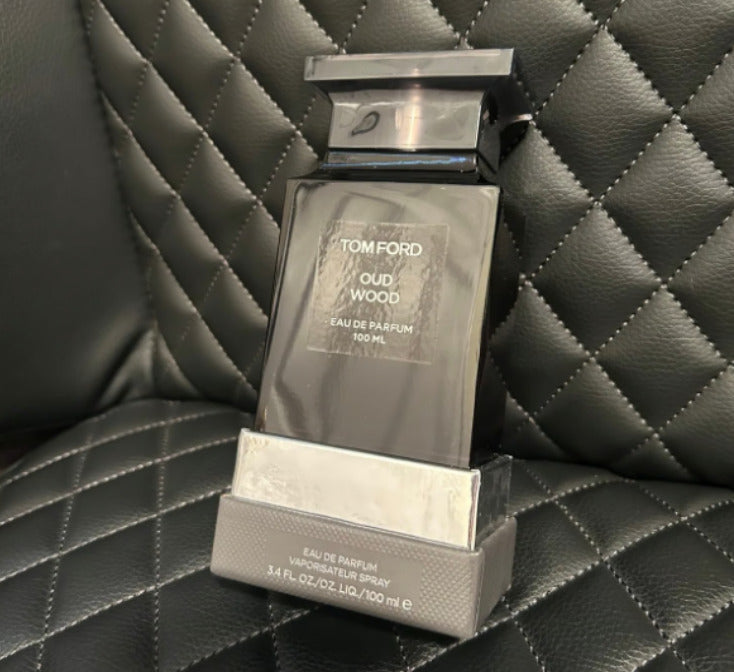 Tom Ford Oud Wood Eau de Parfum Spray (Unisex) – 3.4oz / 100mL