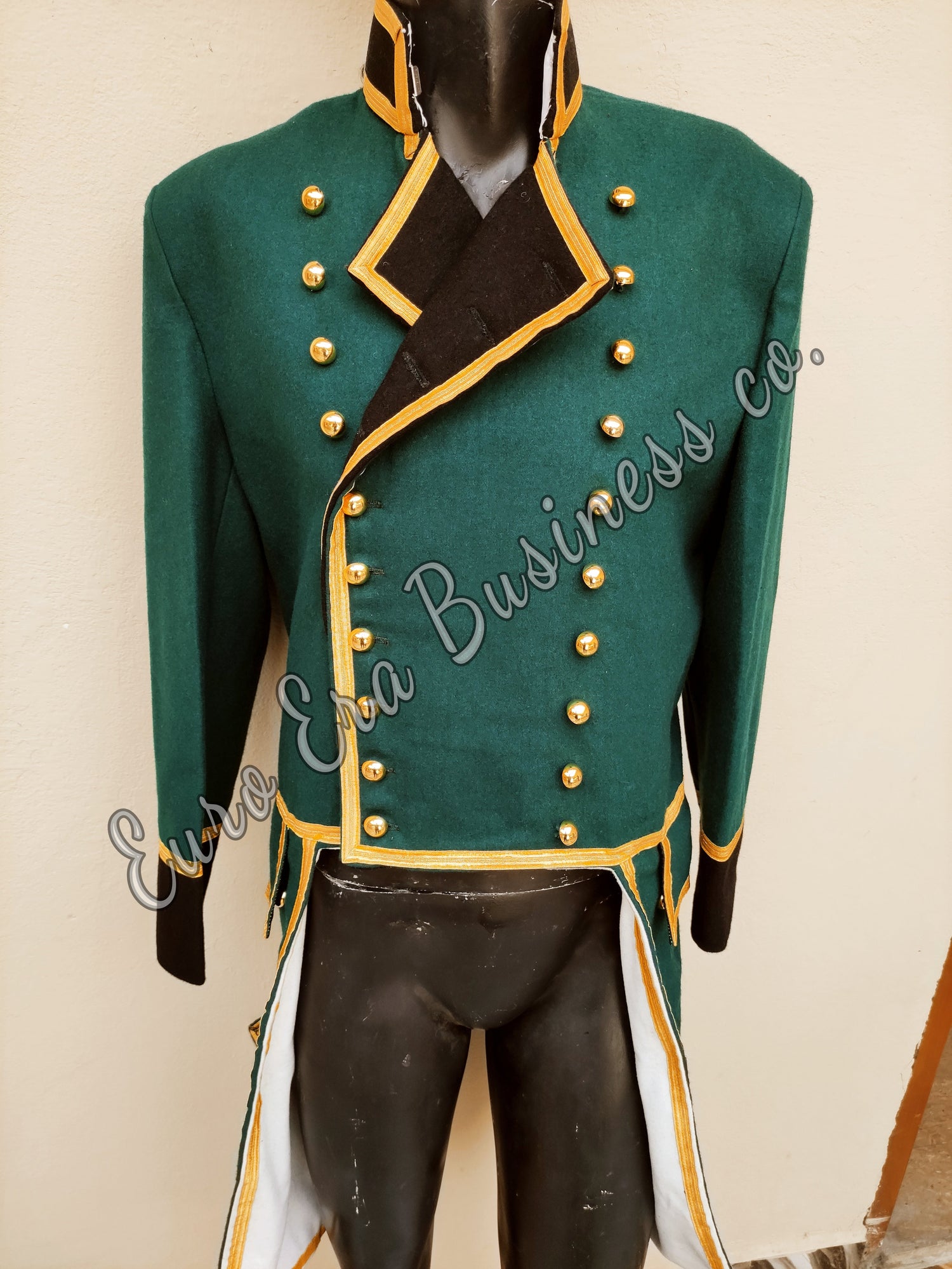 Military Uniforms & Accessories